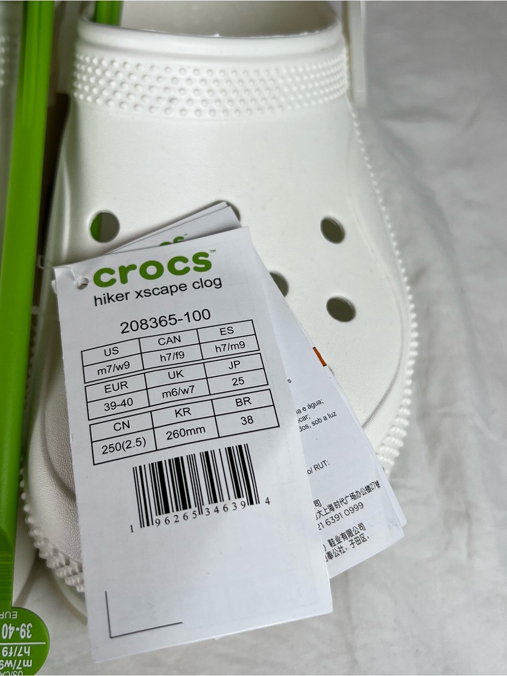 CROCS Hiker Xscape White Platform Clog Wms9/Mens7 style 208365-100 NEW - Picture 10 of 10